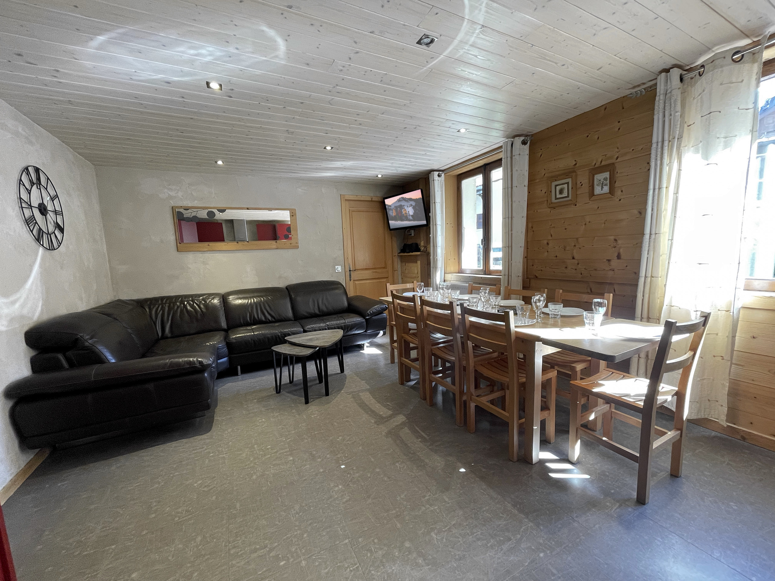  in La Clusaz - Gentianes 1 - Apartment 3*** in the village, near ski slope for 8 people