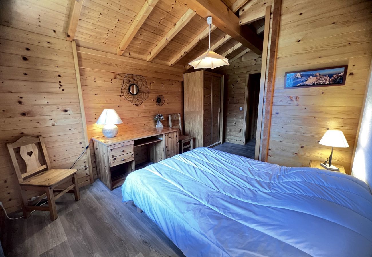 Chalet in La Clusaz - Murgiers B1 - Part of chalet vallée Confins for 7 people