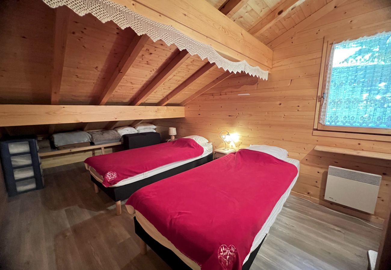 Chalet in La Clusaz - Murgiers B1 - Part of chalet vallée Confins for 7 people