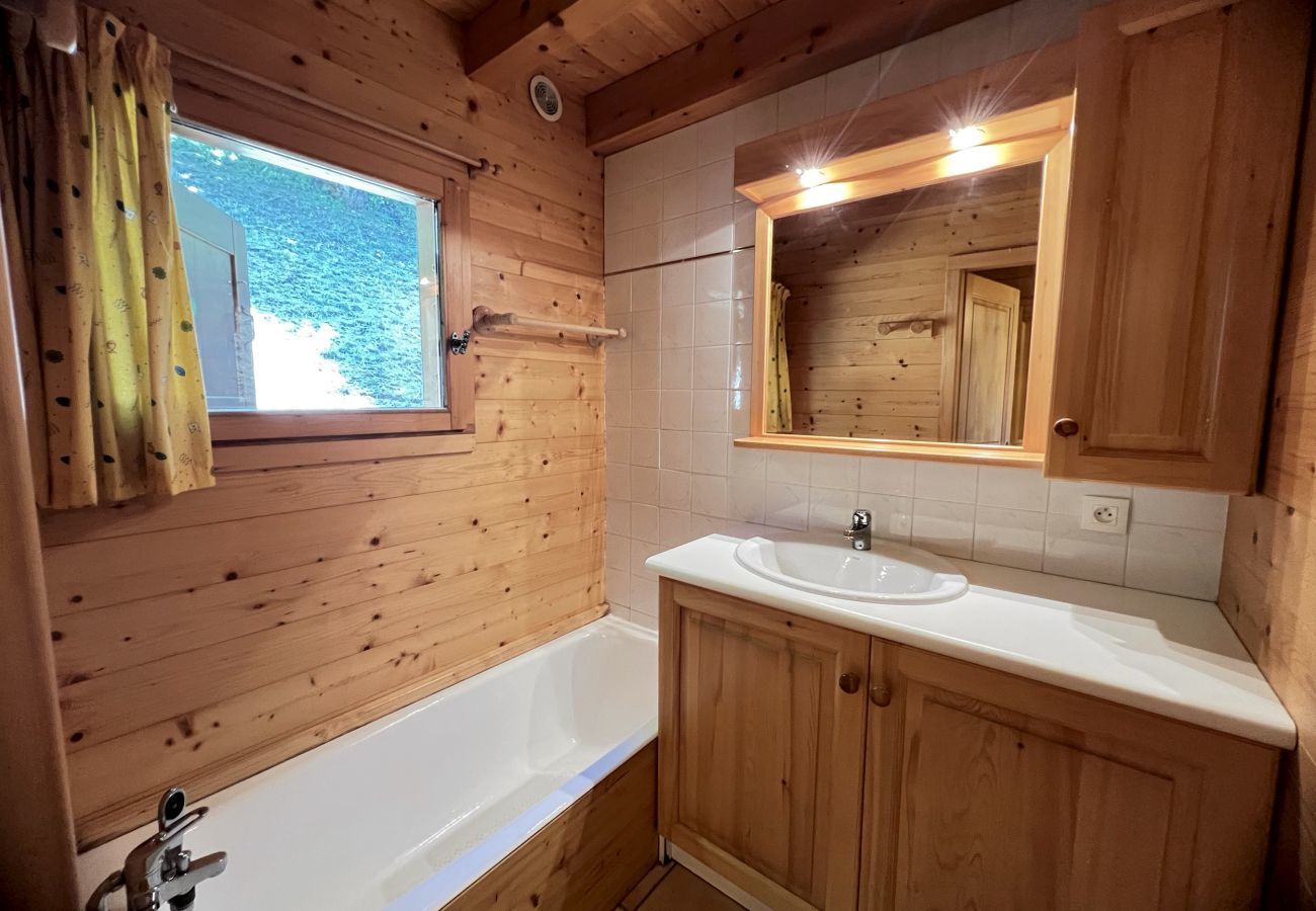 Chalet in La Clusaz - Murgiers B1 - Part of chalet vallée Confins for 7 people