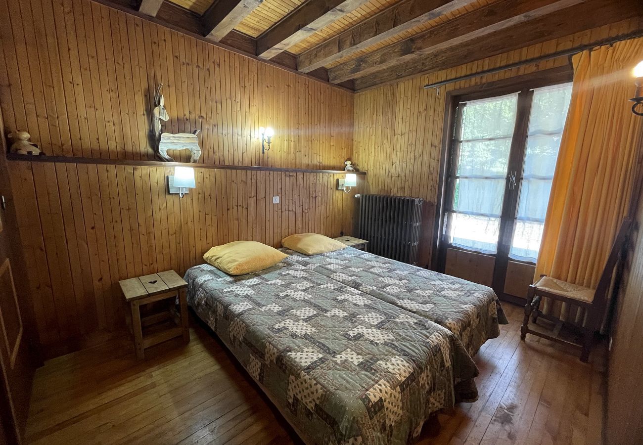 Apartment in La Clusaz - Alpée 4 - Apartment in chalet for 6 people 2*