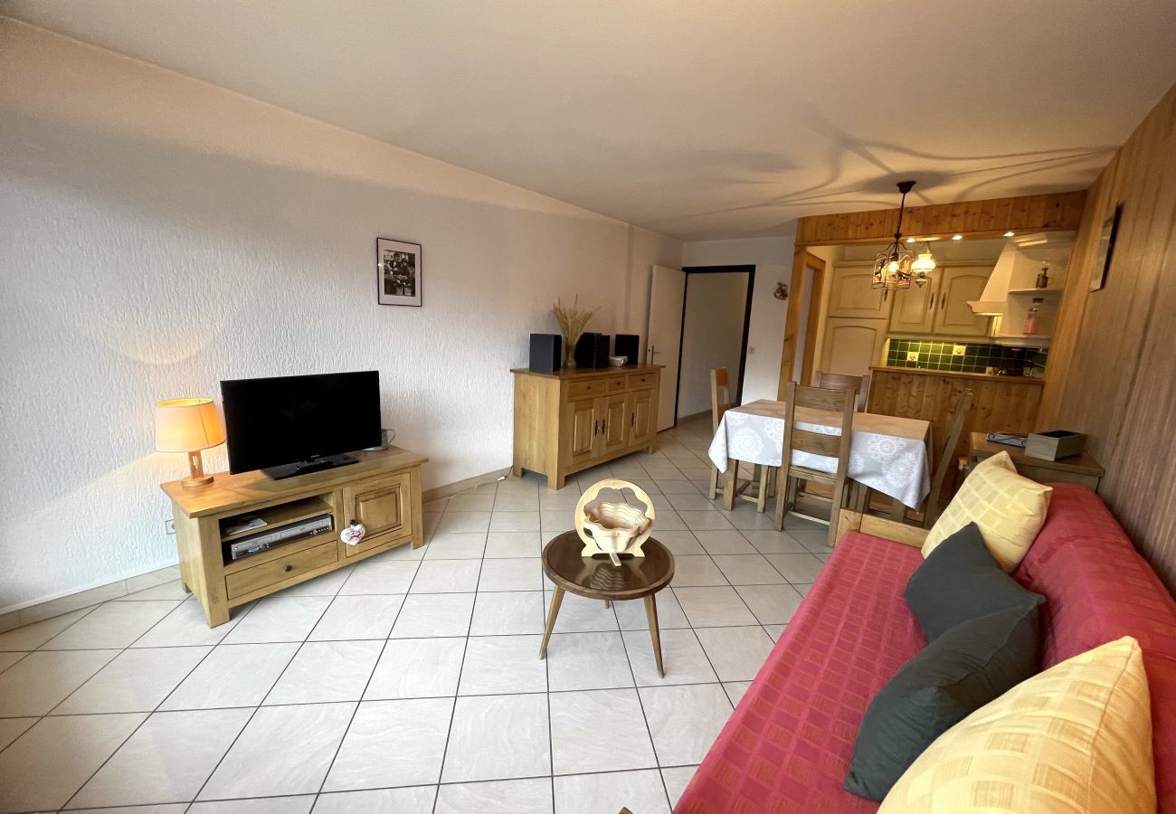 Apartment in La Clusaz - Granges C7 - Apartment for 4 people in the village centre and close to the slopes