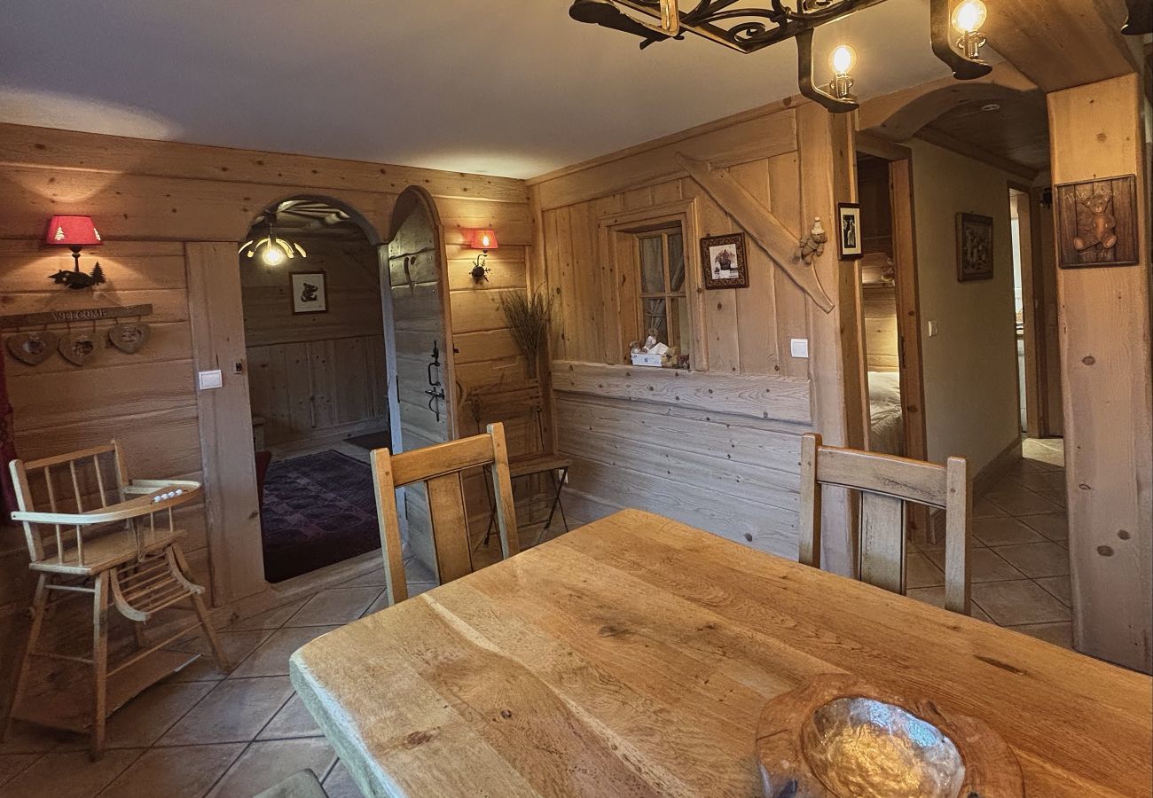 Apartment in La Clusaz - Biblos 2 - Apartment for 8 people 4* near village and slopes