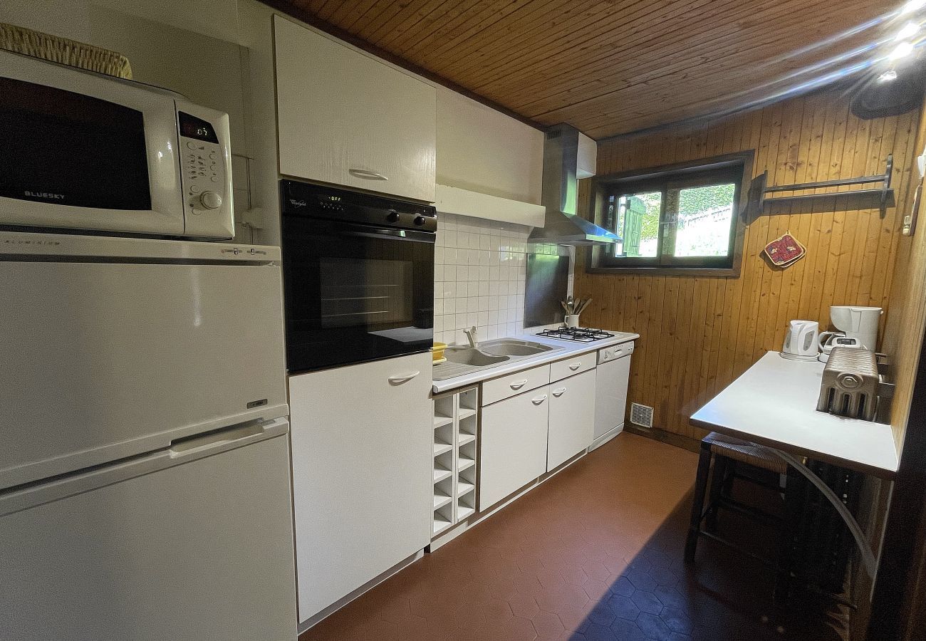 Appartement à La Clusaz - Alpée 4 - Appartement dans chalet 6 pers. 2*